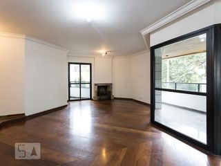 Apartamento de 4 quartos na Vila Uberabinha para compra, com churrasqueira no condomínio. — foto 3