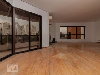 Apartamento à venda, com 350 m², 4 quartos e 4 vagas