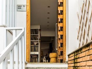 Casa em Perdizes, 3 quartos, 2 suítes, mobiliada. Oportunidades para comprar.