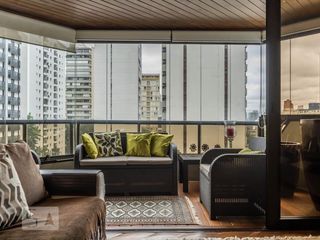 Apartamento para comprar no Jardim Paulista. Venda com 4 quartos, varanda e aceita pets. — foto 5