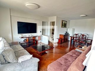 Apartamento mobiliado com 4 quartos e varanda na Vila Clementino. Excelente compra!