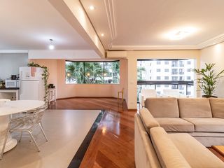 Apartamento à venda, com 196 m², 4 quartos e 3 vagas