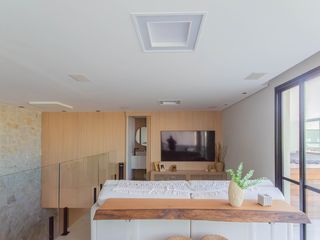 Apartamento mobiliado com 3 quartos, 1 suíte e piscina no condomínio para comprar.