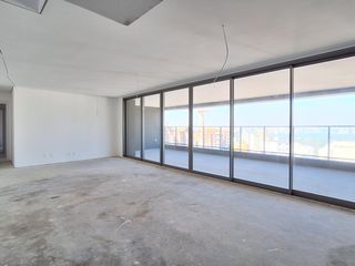 Apartamento à venda, com 396 m², 4 quartos e 4 vagas