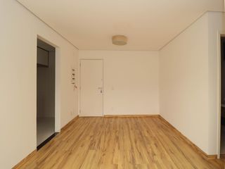 Venda de apartamento com 2 quartos, 1 suíte e piscina no condomínio. — foto 2