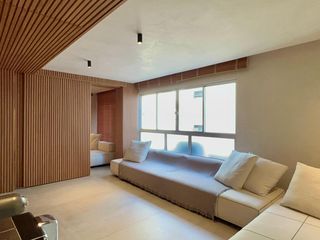 Venda de apartamento mobiliado em Cerqueira César com 3 quartos, 2 suítes e churrasqueira.