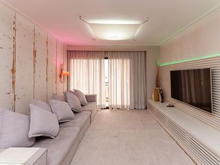 Apartamento mobiliado para comprar com 4 suítes, varanda, closet e garden.