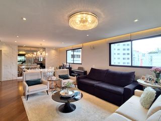 Comprar apartamento com varanda, 4 quartos, 2 suítes e piscina no condomínio.