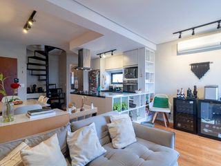 Comprar apartamento mobiliado com 2 quartos e piscina no condomínio. — foto 4