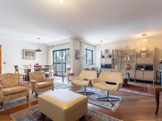 Apartamento à venda, com 165 m², 3 quartos e 2 vagas