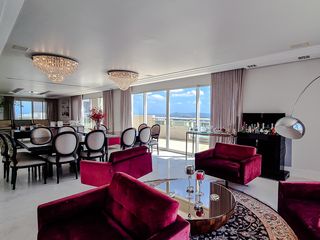 Comprar apartamento mobiliado na Lapa: 4 quartos, 3 suítes.