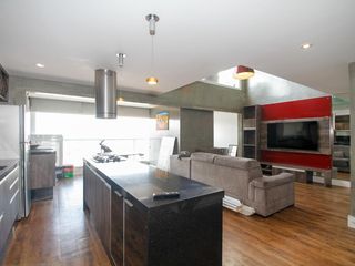 Apartamento para compra, 2 quartos, 1 suíte, closet, mobiliado.