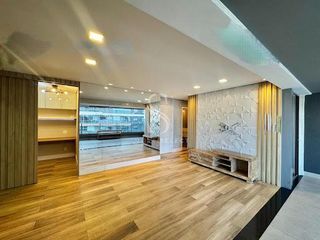 Comprar apartamento no Brooklin com 3 quartos, varanda gourmet e piscina no condomínio. Mobiliado.