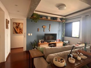 Comprar apartamento na Vila Madalena com 2 quartos.