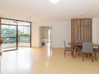 Comprar apartamento mobiliado na Vila Olímpia, 3 quartos, 1 suíte.