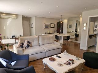 Apartamento à venda, com 136 m², 3 quartos e 3 vagas