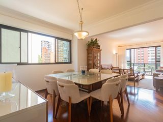Apartamento à venda, com 152 m², 3 quartos e 2 vagas
