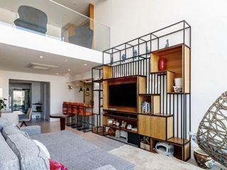 Apartamento mobiliado no Brooklin com 3 quartos, churrasqueira e piscina. Animais permitidos. Para comprar.