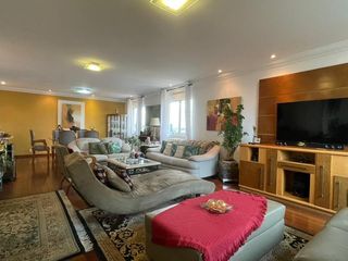 Apartamento à venda, com 354 m², 4 quartos e 3 vagas