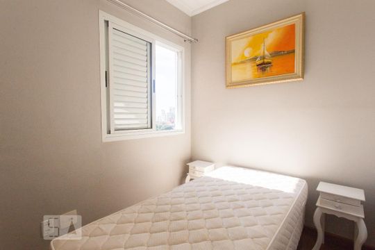 Compra apartamento mobiliado na Bela Vista com 3 quartos, churrasqueira e piscina no condomínio. — Quarto I