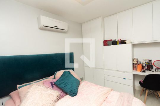 Apartamento no Itaim Bibi com 4 quartos, varanda e piscina. Excelente compra! — Suíte 2