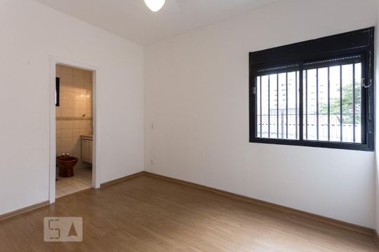 Apartamento de 4 quartos na Vila Uberabinha para compra, com churrasqueira no condomínio. — Suíte 1