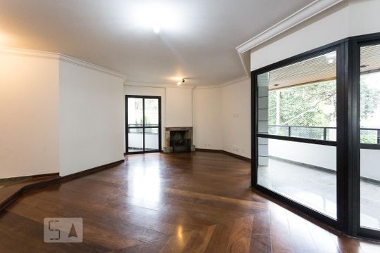 Apartamento de 4 quartos na Vila Uberabinha para compra, com churrasqueira no condomínio. — Sala