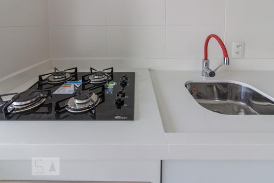 Apartamento à venda, com 141 m², 2 quartos e 2 vagas — Cozinha