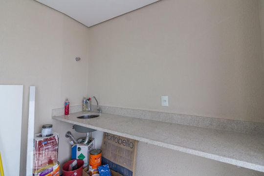 Apartamento à venda, com 141 m², 2 quartos e 2 vagas — Varanda gourmet
