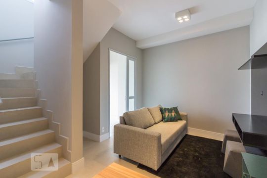 Apartamento à venda, com 141 m², 2 quartos e 2 vagas — Sala