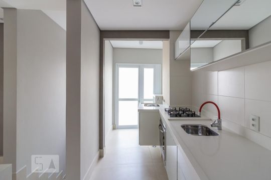 Apartamento à venda, com 141 m², 2 quartos e 2 vagas — Cozinha