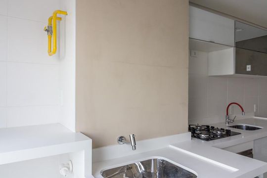 Apartamento à venda, com 141 m², 2 quartos e 2 vagas — Área de serviço