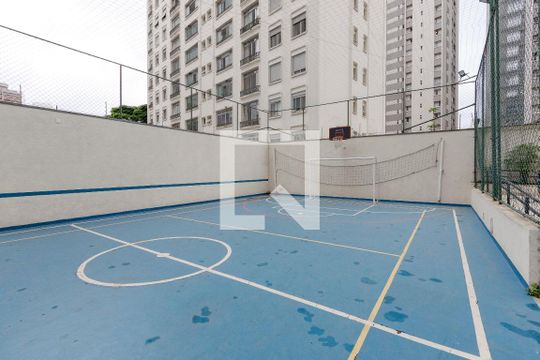 Apartamento no Jardim das Acácias com 3 quartos, varanda e academia no condomínio. Ideal para comprar. — Quadra