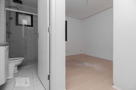 Apartamento à venda, com 350 m², 4 quartos e 4 vagas — Quarto suíte 2