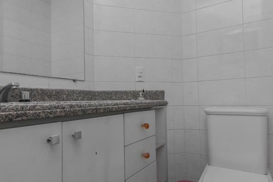 Apartamento à venda, com 350 m², 4 quartos e 4 vagas — Suíte 2