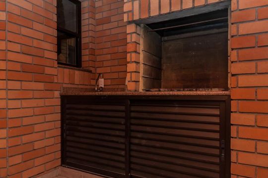 Apartamento à venda, com 350 m², 4 quartos e 4 vagas — Varanda