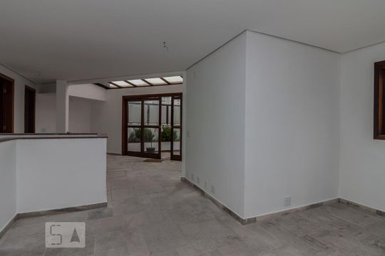 Apartamento à venda, com 350 m², 4 quartos e 4 vagas — Cobertura