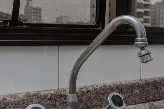 Apartamento à venda, com 350 m², 4 quartos e 4 vagas — Cozinha