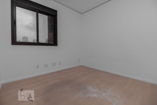 Apartamento à venda, com 350 m², 4 quartos e 4 vagas — Quarto suíte 3