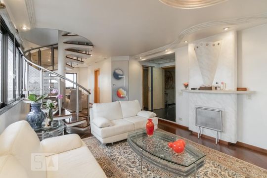 Apartamento à venda com 4 quartos, varanda, academia e churrasqueira. Animais de estimação são permitidos. — Sala 1