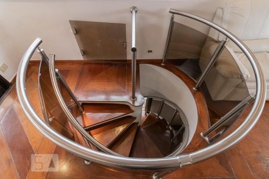 Apartamento à venda com 4 quartos, varanda, academia e churrasqueira. Animais de estimação são permitidos. — Sala 2