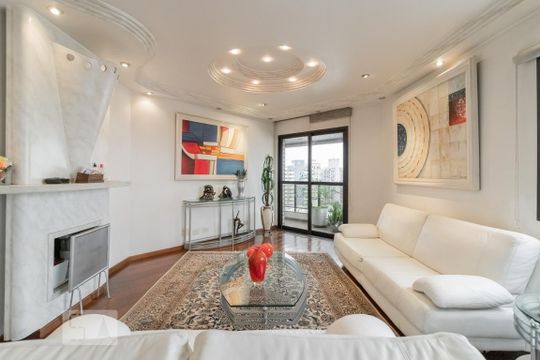 Apartamento à venda com 4 quartos, varanda, academia e churrasqueira. Animais de estimação são permitidos. — Sala 1