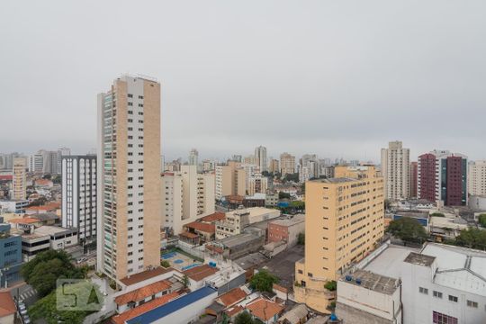Apartamento à venda com 4 quartos, varanda, academia e churrasqueira. Animais de estimação são permitidos. — Vista Quarto 1