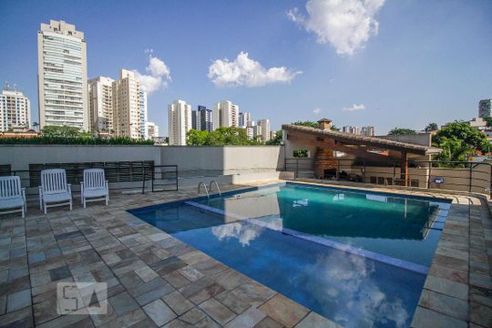 Apartamento na Vila Ipojuca para comprar: 2 quartos, piscina e academia no condomínio. — Piscina