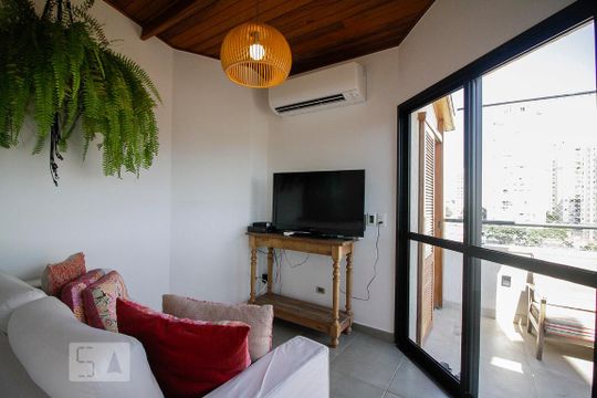 Apartamento na Vila Ipojuca para comprar: 2 quartos, piscina e academia no condomínio. — Sala 2° piso