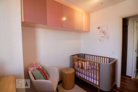 Apartamento na Vila Ipojuca para comprar: 2 quartos, piscina e academia no condomínio. — Quarto