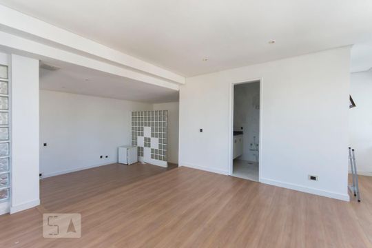 Compra apartamento no Itaim Bibi. 2 quartos, varanda, academia e piscina no condomínio. — foto 25