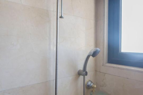Compra apartamento no Itaim Bibi. 2 quartos, varanda, academia e piscina no condomínio. — foto 18