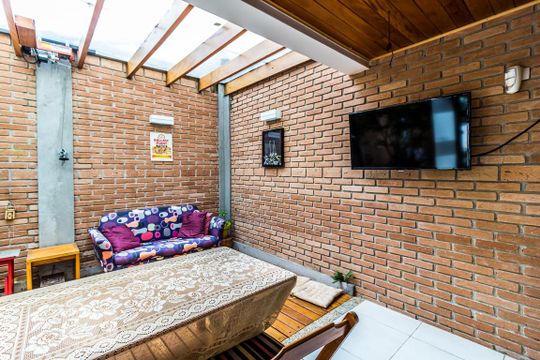 Casa em Perdizes, 3 quartos, 2 suítes, mobiliada. Oportunidades para comprar. — Área externa
