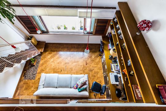 Casa em Perdizes, 3 quartos, 2 suítes, mobiliada. Oportunidades para comprar. — Sala